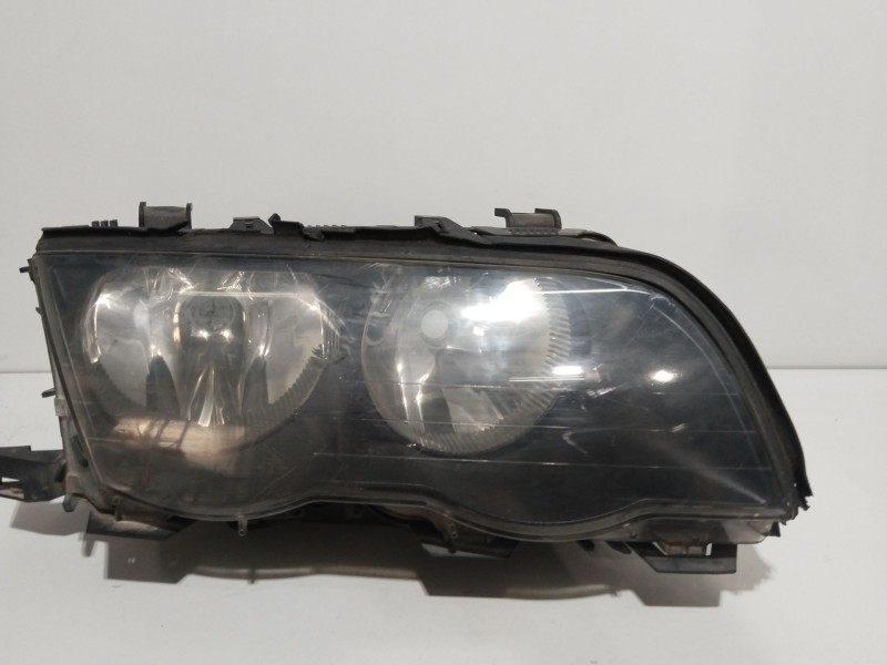 Recambio de faro derecho para bmw serie 3 berlina (e46) 320d referencia OEM IAM 63127165770  