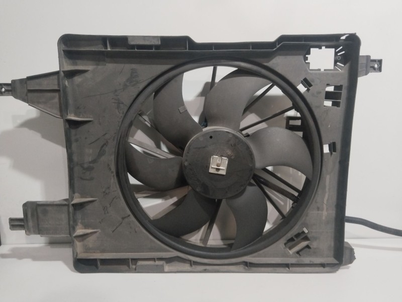 Recambio de electroventilador para renault megane ii berlina 5p authentique referencia OEM IAM 8200151465R  