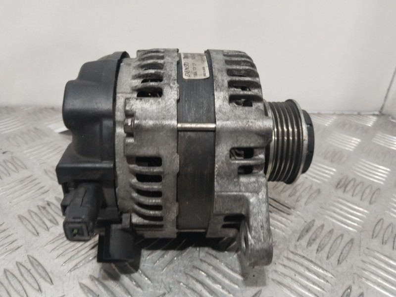 Recambio de alternador para fiat croma (194_) 2.2 16v referencia OEM IAM 1042102780  