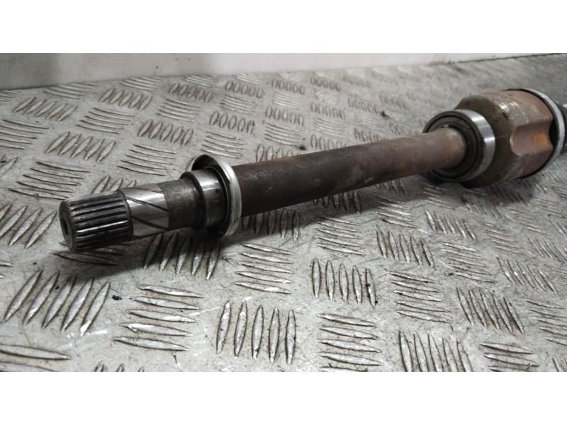 Recambio de transmision delantera derecha para dacia duster (hm_) 1.5 dci 115 (hmad) referencia OEM IAM 391003471R  