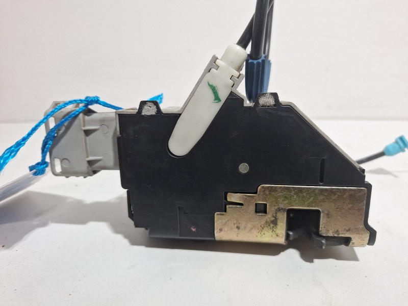 Recambio de cerradura puerta trasera derecha para citroën c4 berlina exclusive referencia OEM IAM   