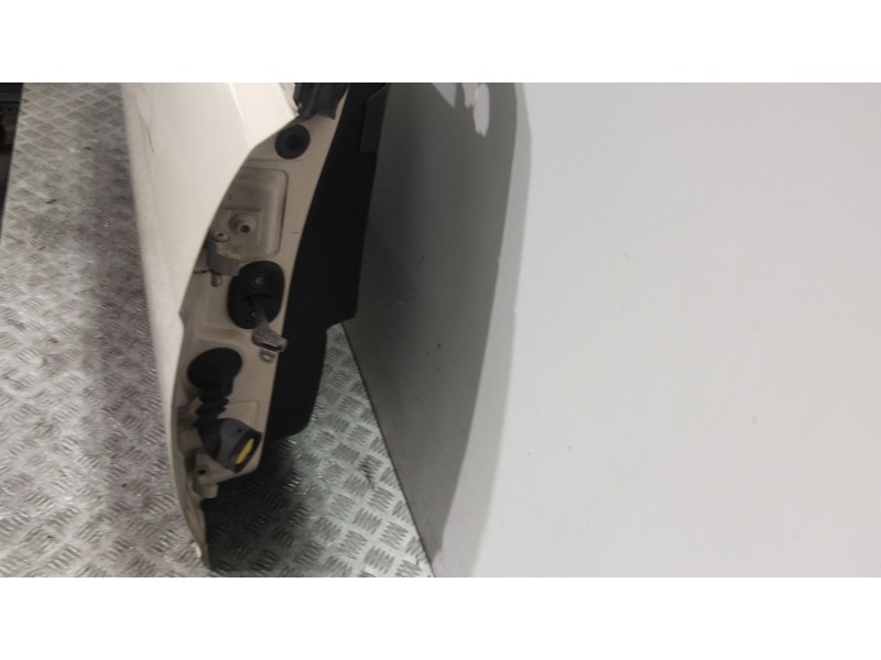 Recambio de puerta delantera derecha para lancia ypsilon (843_) 1.2 (843.axb1a) referencia OEM IAM 51703010  BLANCO