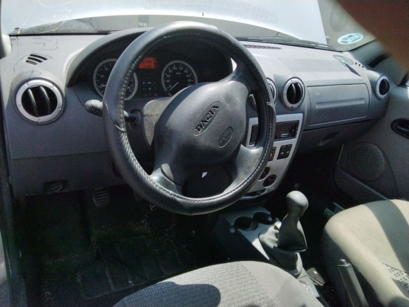 dacia logan (ls_) del año 2007