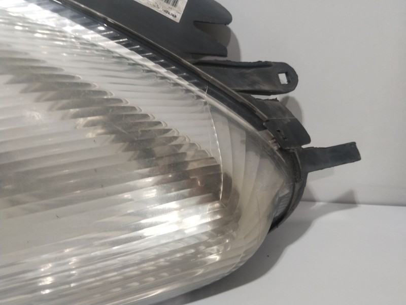 Recambio de faro izquierdo para citroën xsara picasso 2.0 hdi exclusive referencia OEM IAM 9631495180   Recambio de faro izquierdo para citroën xsara picasso 2.0 hdi exclusive referencia OEM IAM 9631495180