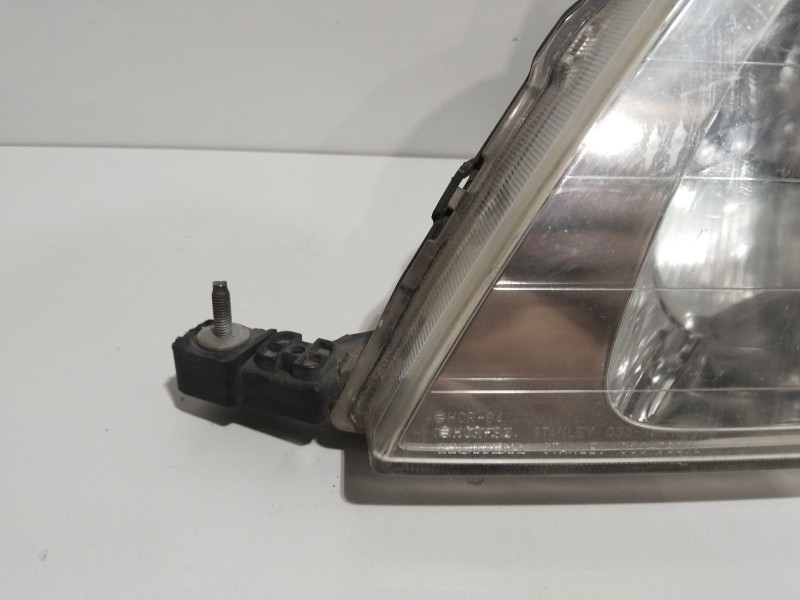 Recambio de faro izquierdo para honda cr-v (rd1/3) luxury (rd1) referencia OEM IAM 0337607  