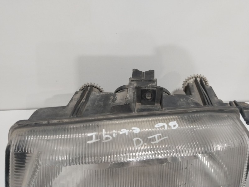 Recambio de faro izquierdo para seat cordoba berlina (6k2) clx referencia OEM IAM 6K1941015L   Recambio de faro izquierdo para seat cordoba berlina (6k2) clx referencia OEM IAM 6K1941015L