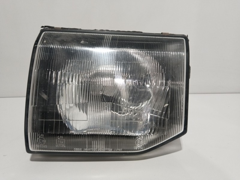 Recambio de faro izquierdo para mitsubishi montero (v20/v40) 2500 td glx (4-ptas.) referencia OEM IAM 11037747  