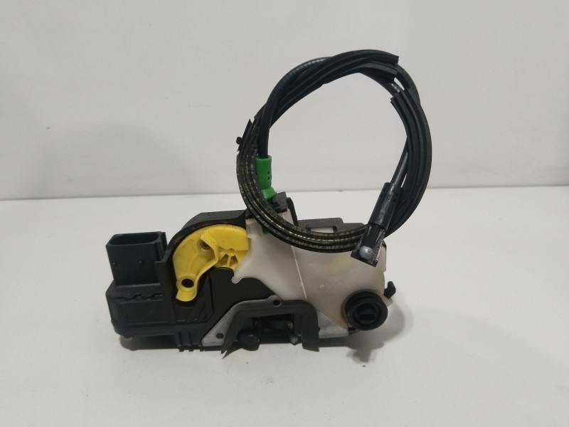 Recambio de cerradura puerta trasera izquierda para opel insignia a (g09) 1.8 (68) referencia OEM IAM 13503177  