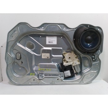 ELEVALUNAS DELANTERO DERECHO 3M51R045H16A RH0319 2 CONECTORES
