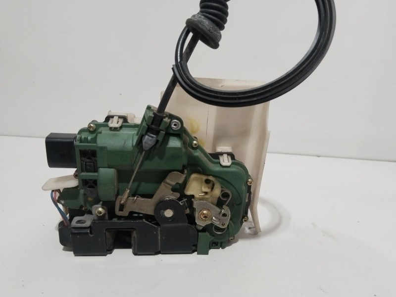 Recambio de cerradura puerta delantera derecha para volkswagen golf iv (1j1) 1.9 tdi referencia OEM IAM 16AD3B1837016AD  