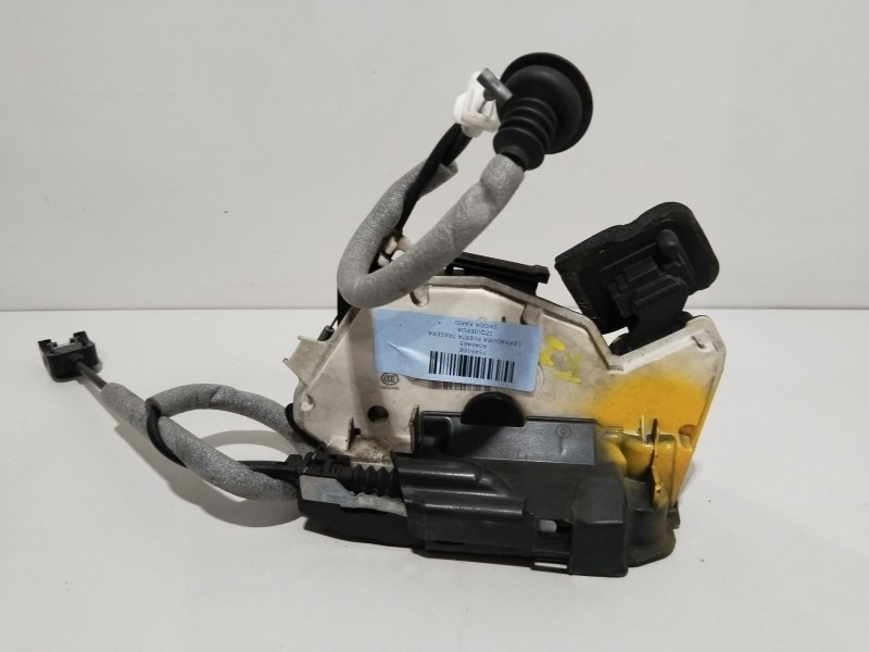 Recambio de cerradura puerta trasera izquierda para skoda rapid active referencia OEM IAM A046465  