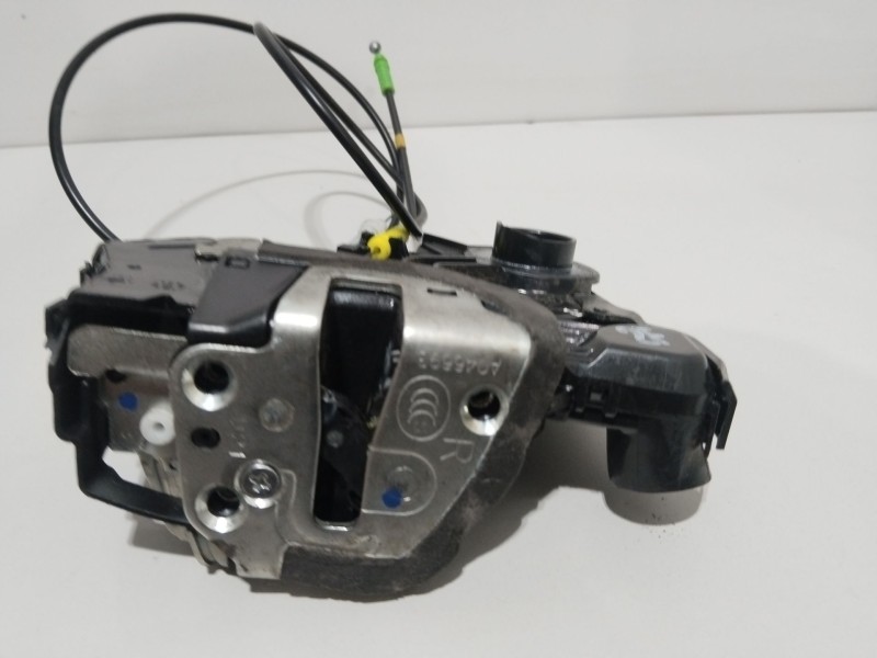 Recambio de cerradura puerta delantera derecha para toyota auris (_e15_) 1.6 (zre151_) referencia OEM IAM 6903002220  