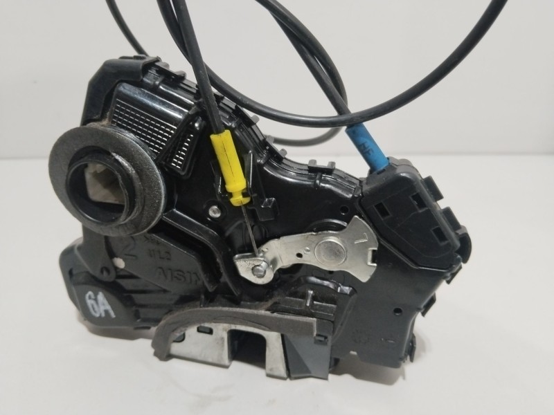 Recambio de cerradura puerta delantera izquierda para toyota auris (_e15_) 1.6 (zre151_) referencia OEM IAM 6904002210  