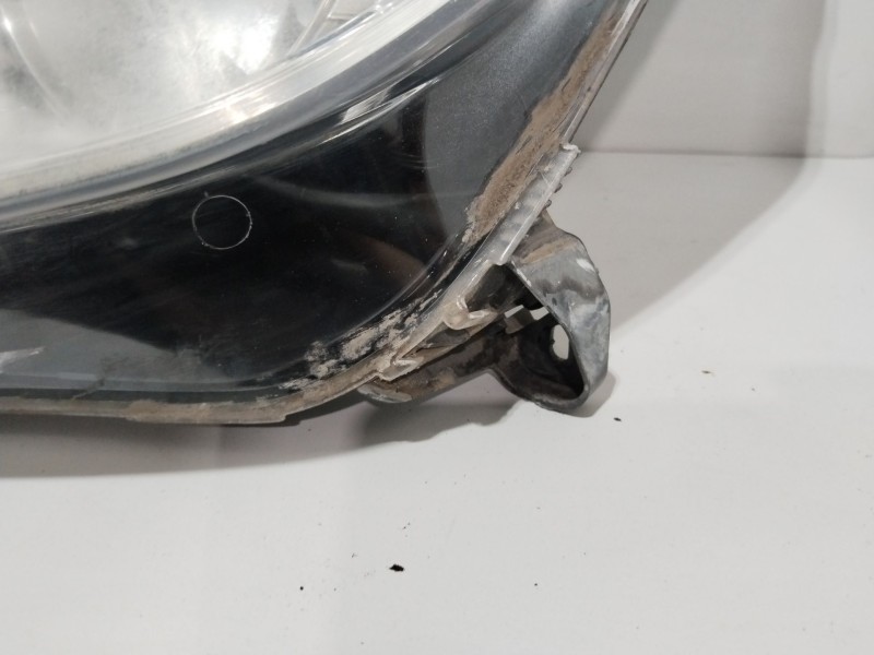 Recambio de faro izquierdo para opel astra h (a04) 1.7 cdti (l48) referencia OEM IAM 13239288  