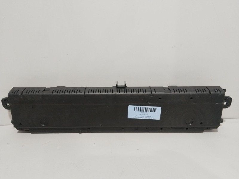 Recambio de cuadro instrumentos para renault grand scénic ii (jm0/1_) 1.6 referencia OEM IAM P8200787774A   Recambio de cuadro instrumentos para renault grand scénic ii (jm0/1_) 1.6 referencia OEM IAM P8200787774A