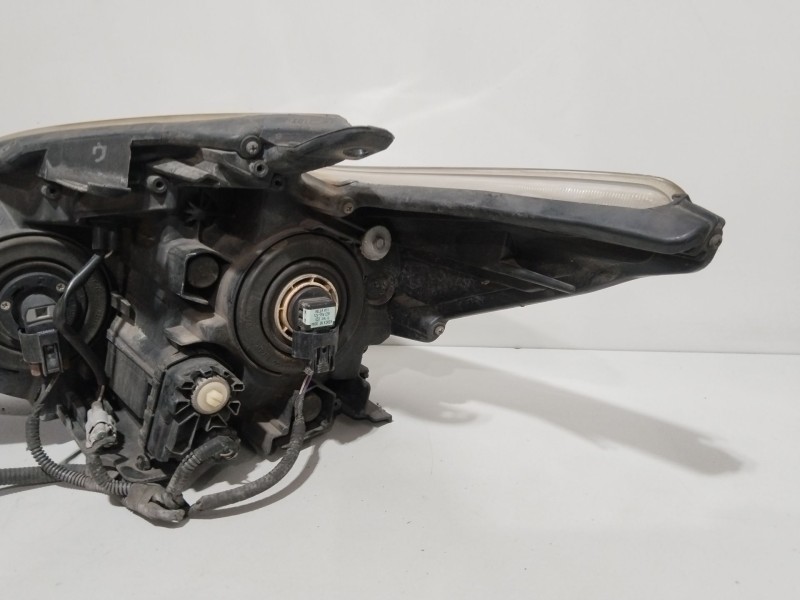 Recambio de faro derecho para toyota prius (_w3_) 1.8 hybrid (zvw3_) referencia OEM IAM 8113047510  