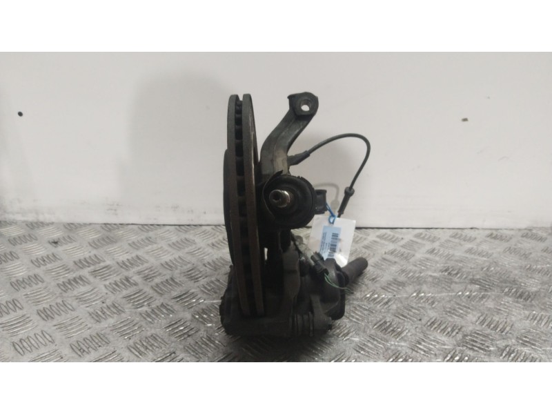 Recambio de mangueta delantera derecha para peugeot 206 hatchback (2a/c) 1.4 i referencia OEM IAM 364775  