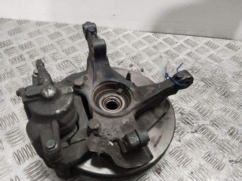 Recambio de mangueta delantera derecha para renault twingo i (c06_) 1.2 16v (c060) referencia OEM IAM 8200207309   Recambio de mangueta delantera derecha para renault twingo i (c06_) 1.2 16v (c060) referencia OEM IAM 8200207309