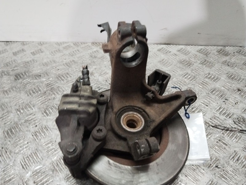 Recambio de mangueta delantera derecha para peugeot 206 hatchback (2a/c) 1.4 i referencia OEM IAM 364775  