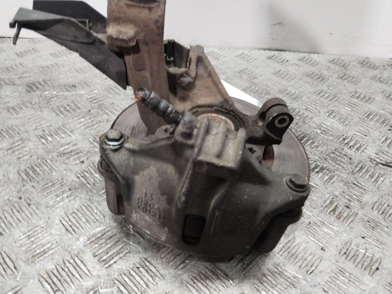 Recambio de mangueta delantera derecha para peugeot 206 hatchback (2a/c) 1.4 i referencia OEM IAM 364775  