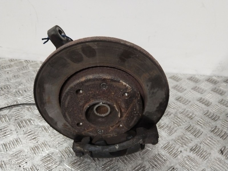 Recambio de mangueta delantera izquierda para peugeot 206 hatchback (2a/c) 1.4 i referencia OEM IAM 364675  