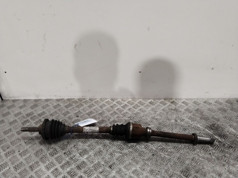 Recambio de transmision delantera derecha para peugeot 206 hatchback (2a/c) 1.4 i referencia OEM IAM 32733Y  