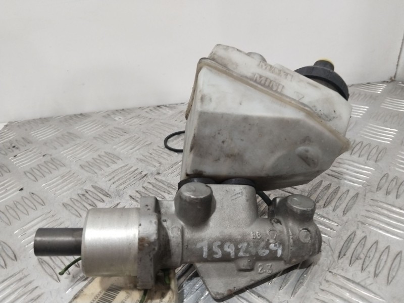 Recambio de bomba freno para renault clio ii fase ii (b/cb0) extreme referencia OEM IAM 7701205737  