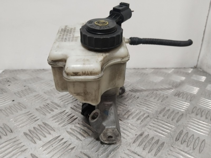 Recambio de bomba freno para volkswagen golf v berlina (1k1) gt referencia OEM IAM 1K1614019F  