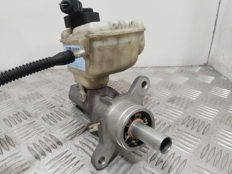 Recambio de bomba freno para volkswagen golf v berlina (1k1) gt referencia OEM IAM 1K1614019F  