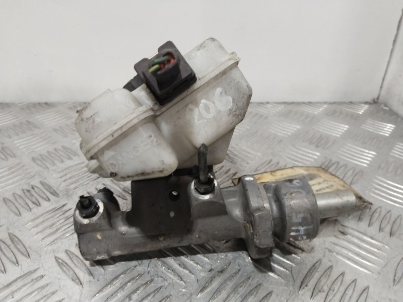 Recambio de bomba freno para citroën saxo 1.4 sx referencia OEM IAM 31196819   Recambio de bomba freno para citroën saxo 1.4 sx referencia OEM IAM 31196819