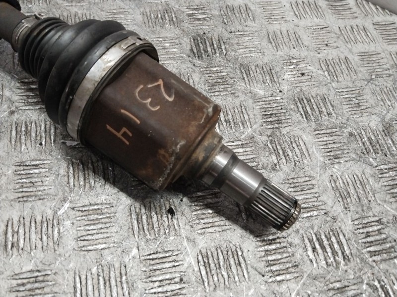 Recambio de transmision delantera izquierda para dodge journey 2.0 crd referencia OEM IAM P05085187AE  