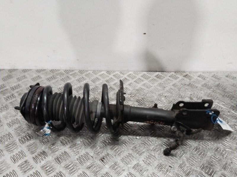 Recambio de amortiguador delantero izquierdo para dodge journey 2.0 crd referencia OEM IAM 68039643AA  