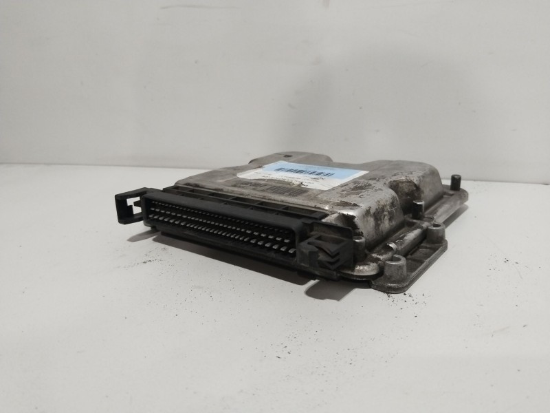Recambio de centralita motor uce para peugeot 306 break xt referencia OEM IAM 0281010249 9636256980 9636256980