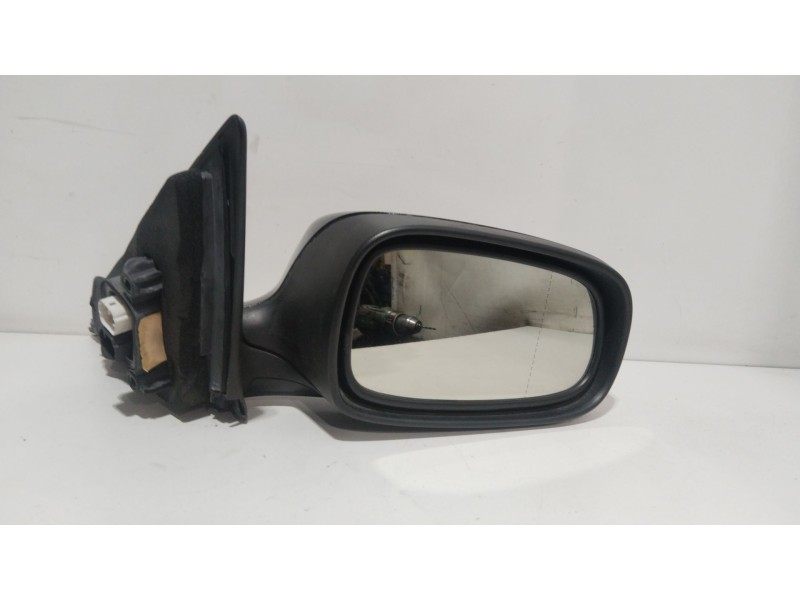 Recambio de retrovisor derecho para cadillac bls 1.9 d referencia OEM IAM 12795625  ELECTRICO
