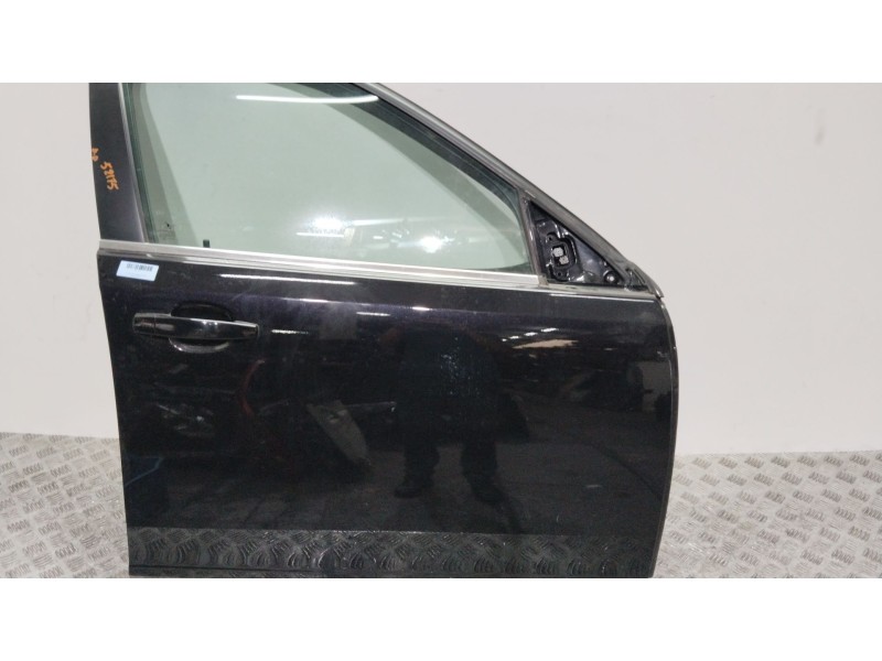 Recambio de puerta delantera derecha para cadillac bls 1.9 d referencia OEM IAM   NEGRO