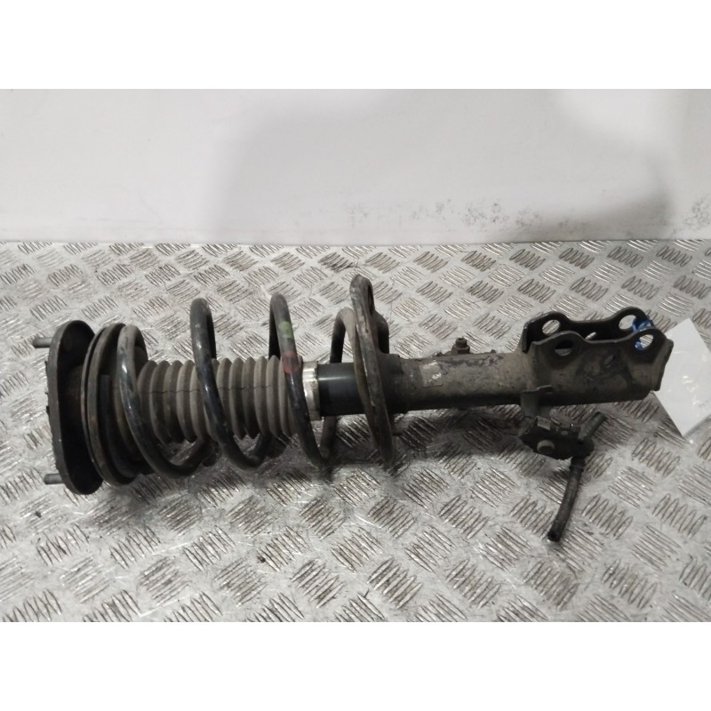 Recambio de amortiguador delantero derecho para toyota auris (_e15_) 2.0 d-4d (ade150_) referencia OEM IAM 4851009R80  