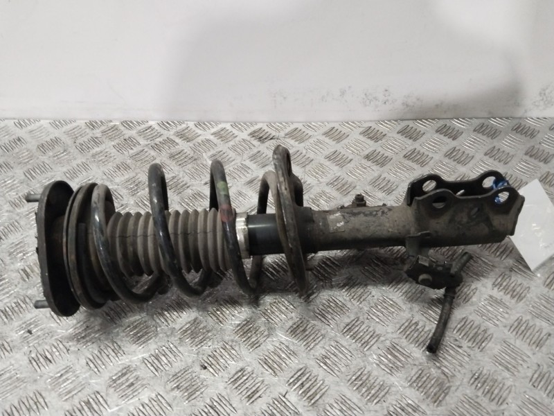 Recambio de amortiguador delantero derecho para toyota auris (_e15_) 2.0 d-4d (ade150_) referencia OEM IAM 4851009R80  