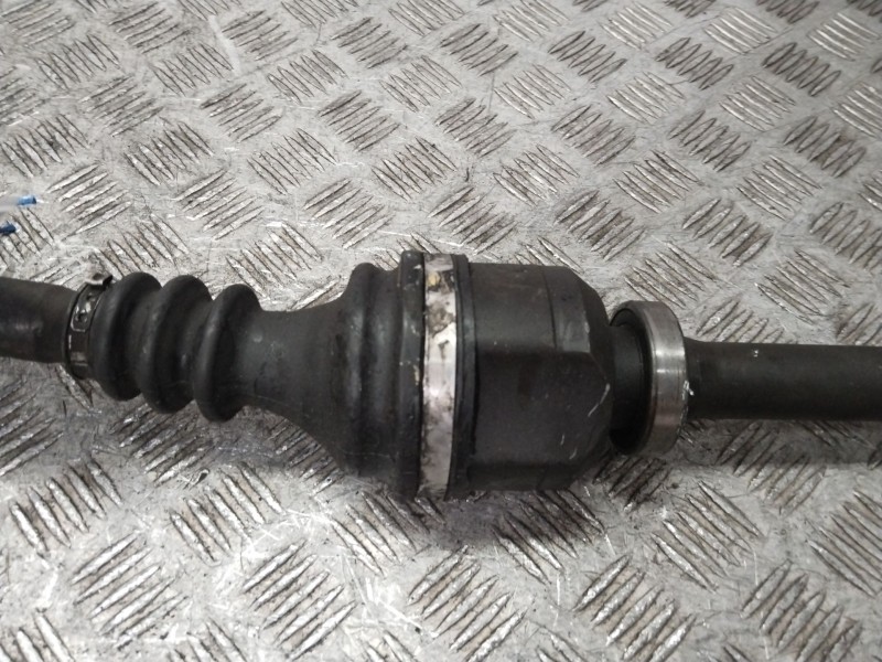 Recambio de transmision delantera derecha para renault espace iv (jk0) dynamique referencia OEM IAM 8200387407  