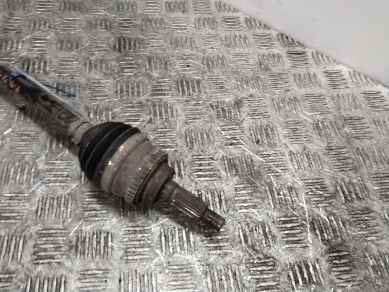 Recambio de transmision delantera derecha para opel agila a (h00) 1.0 12v (f68) referencia OEM IAM 4700645  