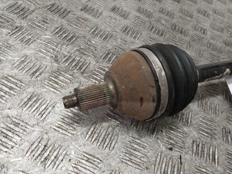 Recambio de transmision delantera izquierda para seat toledo iv (kg3) 1.6 tdi referencia OEM IAM 6C0407271E   Recambio de transmision delantera izquierda para seat toledo iv (kg3) 1.6 tdi referencia OEM IAM 6C0407271E