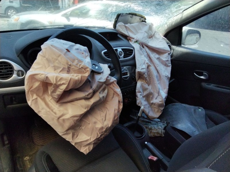 renault clio iv (bh_) del año 2012