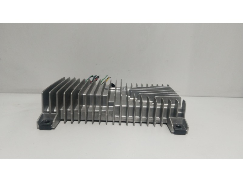 Recambio de amplificador audio para cadillac bls 1.9 d referencia OEM IAM 3280XXXXXXX  