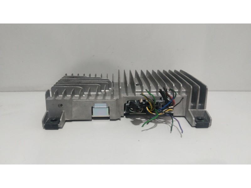 Recambio de amplificador audio para cadillac bls 1.9 d referencia OEM IAM 3280XXXXXXX  