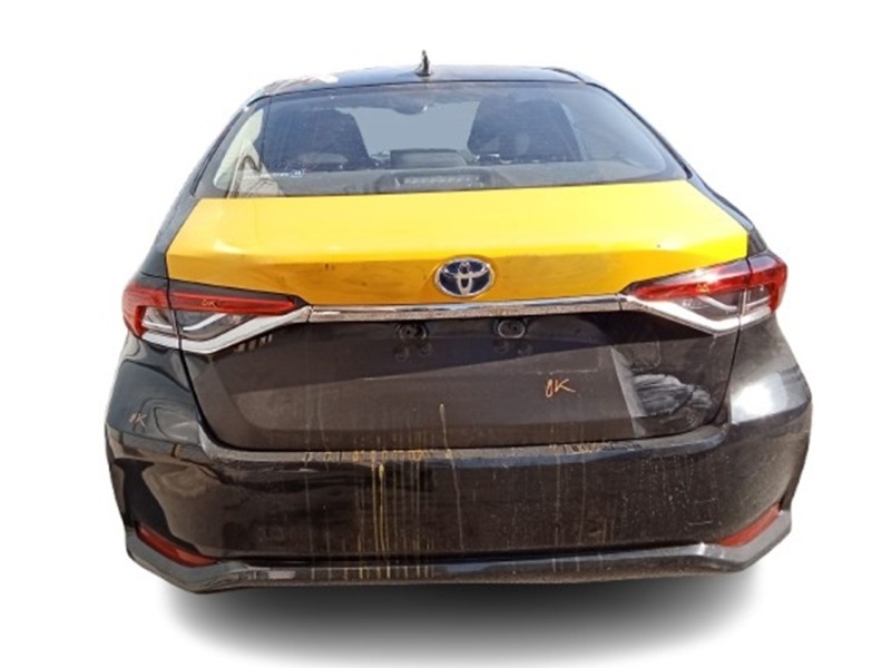 toyota corolla sedán (_e21_) del año 2023