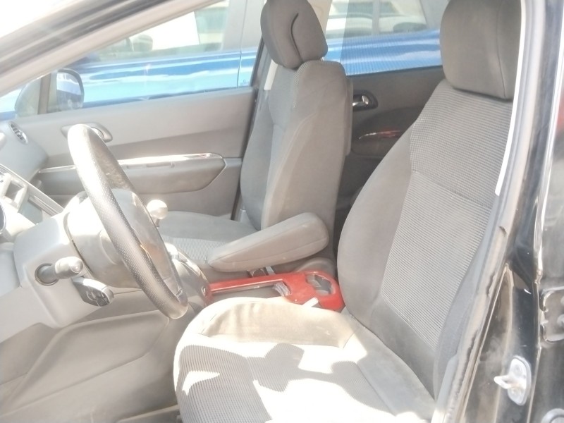 peugeot 5008 (0u_, 0e_) del año 2010