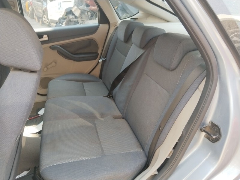 ford focus ii (da_, hcp, dp) del año 2004 ford focus ii (da_, hcp, dp) del año 2004