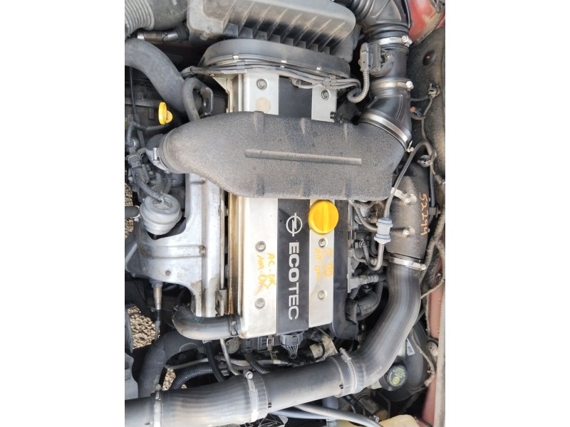 opel astra h gtc (a04) del año 2005