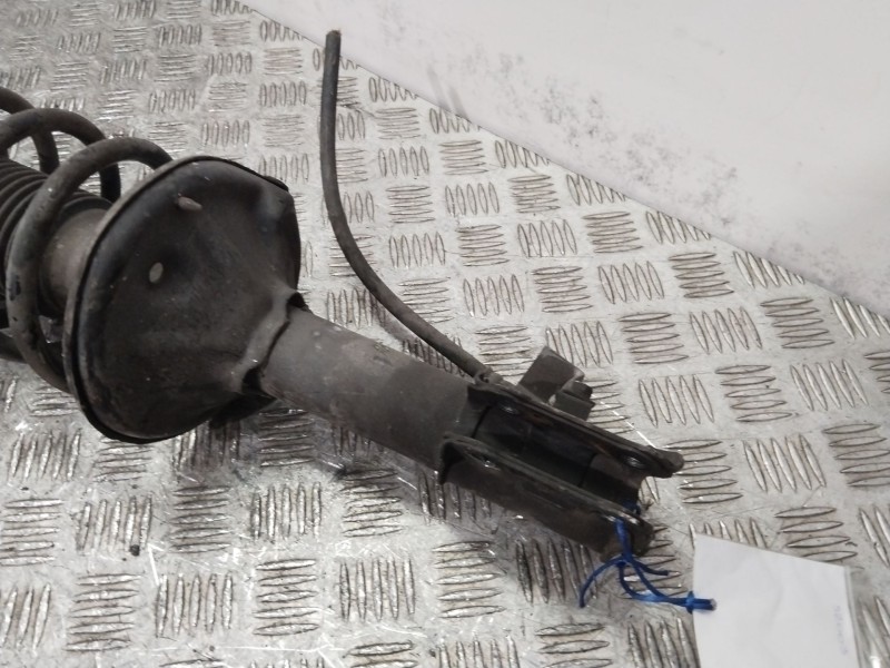 Recambio de amortiguador delantero derecho para hyundai accent ii (lc) 1.5 referencia OEM IAM 5466025100  