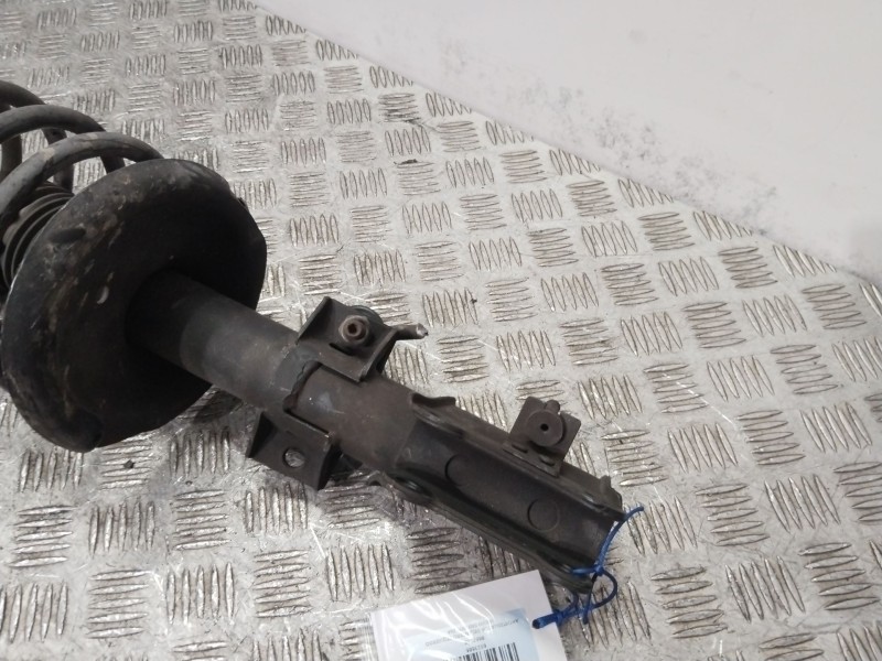 Recambio de amortiguador delantero izquierdo para volvo s60 berlina d5 referencia OEM IAM 8667248  