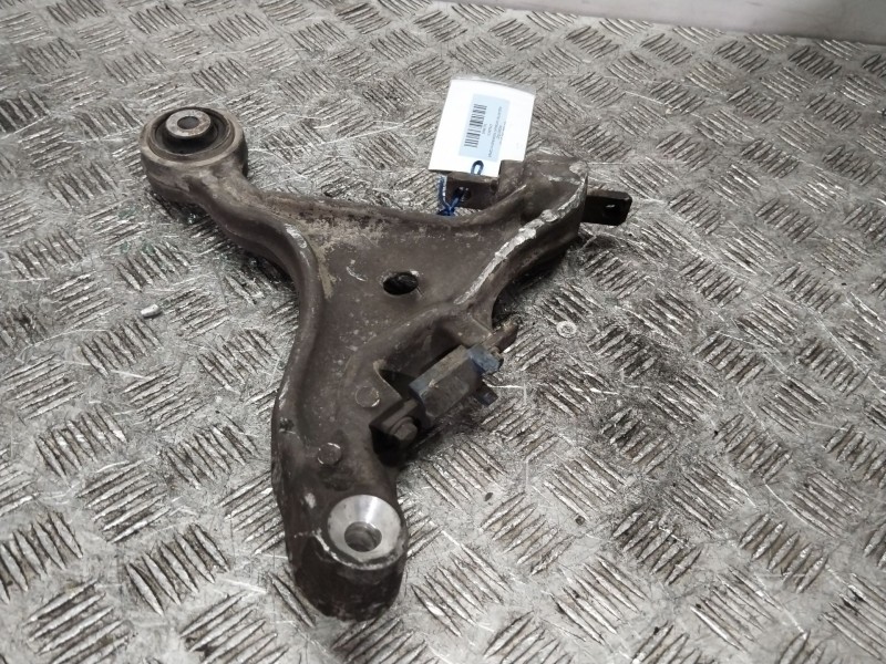 Recambio de brazo suspension inferior delantero izquierdo para volvo s60 berlina d5 referencia OEM IAM 31387925  